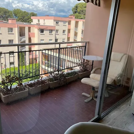 Calme 3-4 Pieces 2 Terrasses Διαμέρισμα *